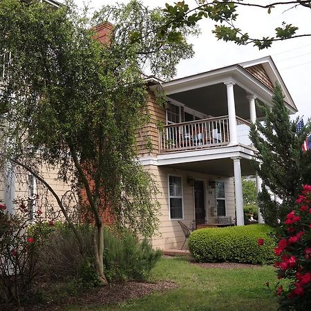 Beach Spa Bed & Breakfast Virginia Beach Bagian luar foto