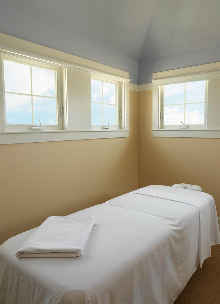 Beach Spa Bed & Breakfast Virginia Beach Bagian luar foto