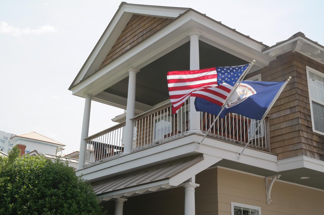 Beach Spa Bed & Breakfast Virginia Beach Bagian luar foto