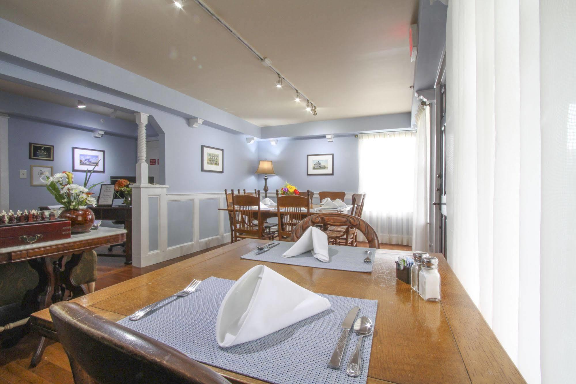 Beach Spa Bed & Breakfast Virginia Beach Bagian luar foto