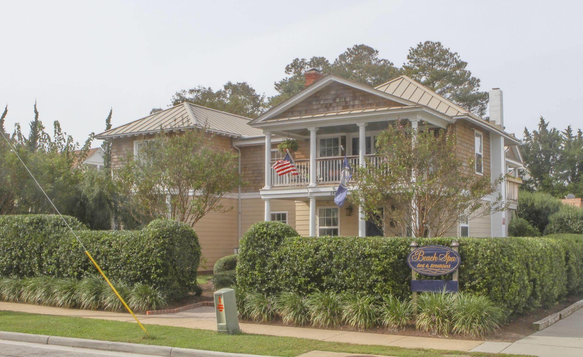 Beach Spa Bed & Breakfast Virginia Beach Bagian luar foto